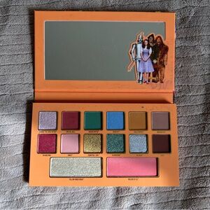 Kylie wizard of Oz limited edition pallette